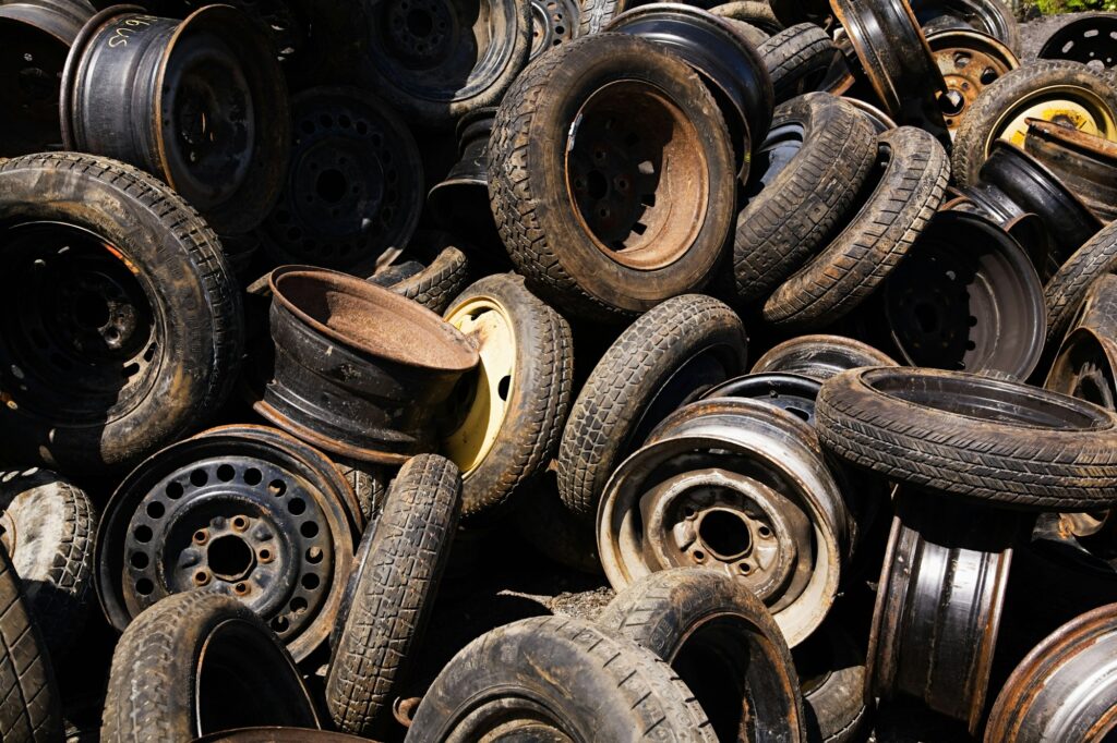 Scrap car tires and rims